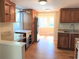 27 Appleton St #2, Salem, MA 01970