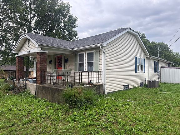2nd image of 3004 E Cross St