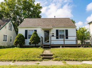 1145 Newton St, Waterloo, IA 50703