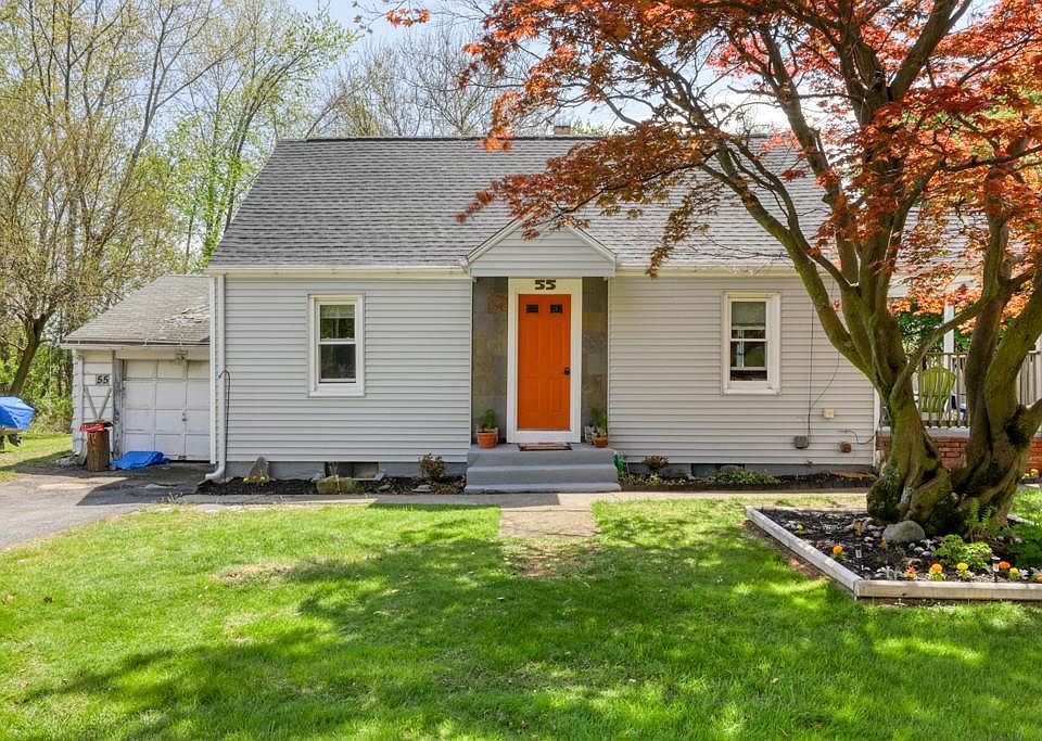 1st image of 55 Royal Ln