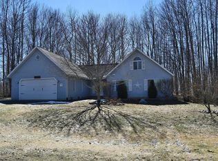 126 Questview Dr, Houghton Lake, MI 48629