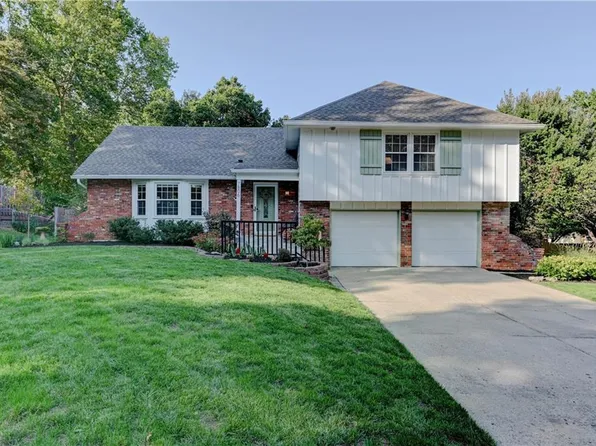 7806 W 90th Ter, Overland Park, KS 66212