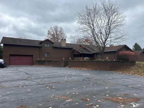 12555 Dixon Rd, Dundee, MI 48131