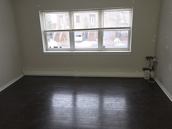 4th image of 102 Corbin Ave APT B9
