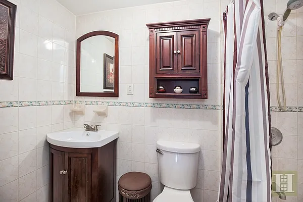 Rented by Halstead Real Estate | media 7