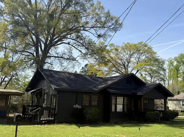 469 Ogden St, Jasper, TX 75951