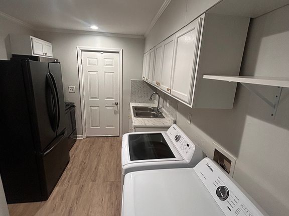 3rd image of 4701 Flat Shoals Rd APT 39A
