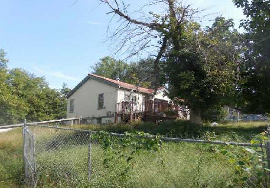 2nd image of 6601 Richmond Ave