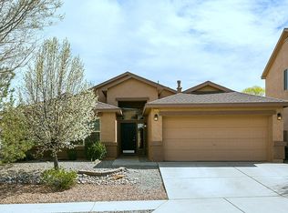 8112 Sand Springs Cir NW, Albuquerque, NM 87114