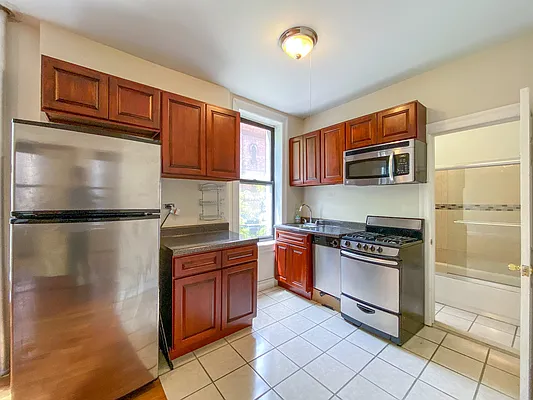 Rented by Corcoran | media 40