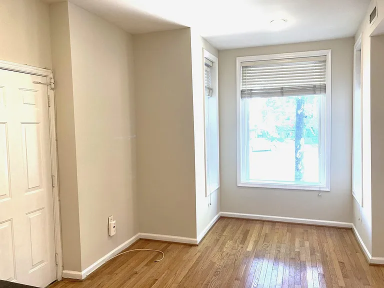 48 Florida Ave NW #2 — Photo 4