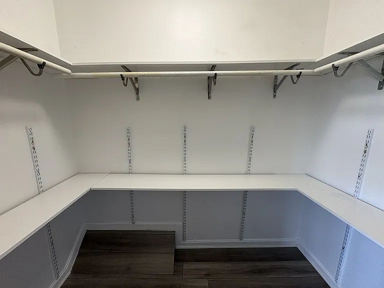 4005 Blakney Ln SE — Photo 18