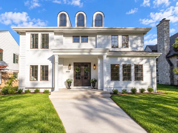 4840 N Larkin STREET, Whitefish Bay, WI 53217