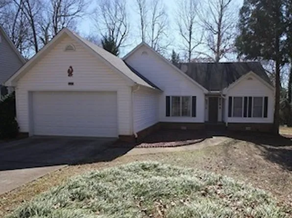 125 Meadow Creek Dr, Athens, GA 30605