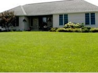 E5165 8th Rd, Algoma, WI 54201