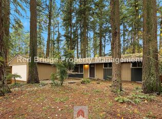 5695 Washington Ct, Lake Oswego, OR 97035