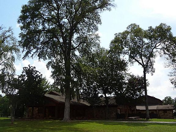 Just look at all this room