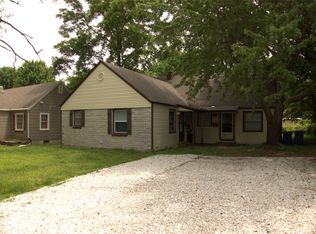 1850 S Dollison Ave APT A, Springfield, MO 65807