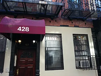 428 West 46th Street in Hell&#39;s Kitchen