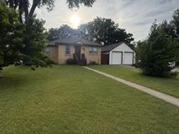 2201 Harrison St, Great Bend, KS 67530