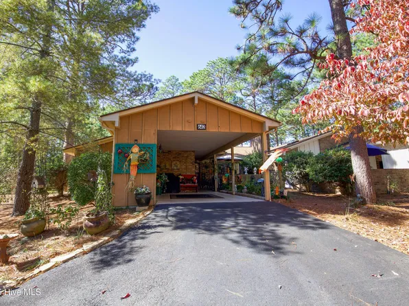 642 Redwood Drive, Southern Pines, NC 28387