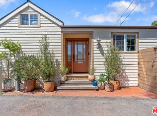 12 Paradise Cove Rd, Malibu, CA 90265