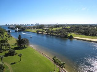 356 Golfview Rd #PENTHOUSE 9, North Palm Beach, FL 33408