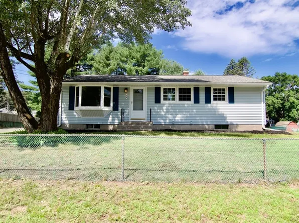 60 Murphy Ln, Chicopee, MA 01020