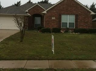 713 Austin St, Midlothian, TX 76065