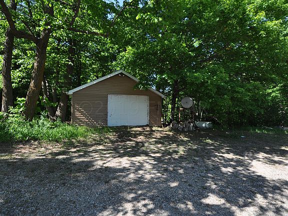 3rd image of 13269 Birch Cir
