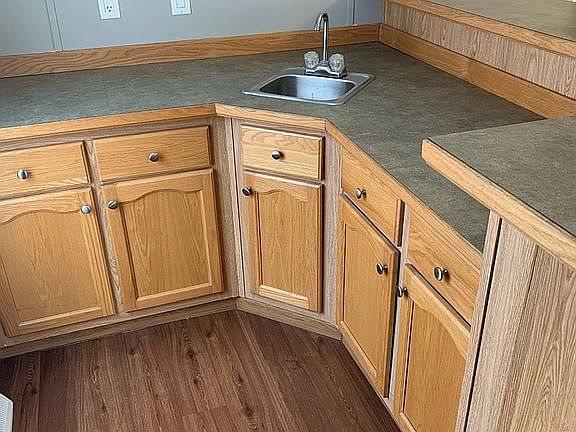 5th image of 257 Clubhouse Dr