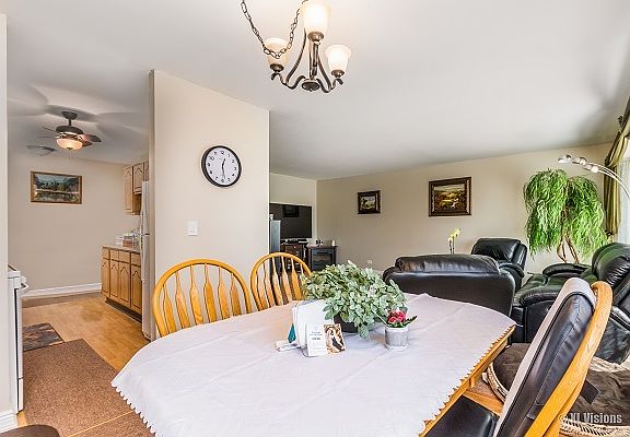 4th image of 2928 Roberts Dr APT 7