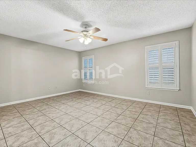 2720 Cold Creek Blvd — Photo 8