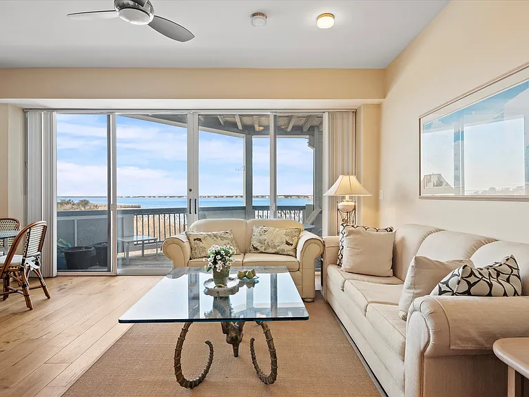 260 Dune Rd #89 — Photo 8