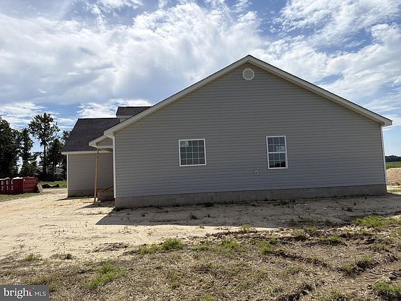 3rd image of 14770 Owens Rd