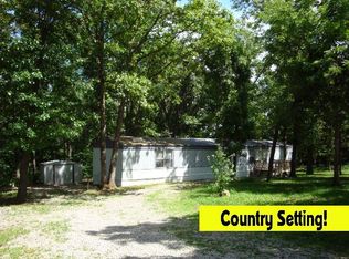 305 Julie Ln, Holts Summit, MO 65043