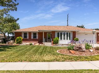 1963 E Rio Way, Sandy, UT 84093