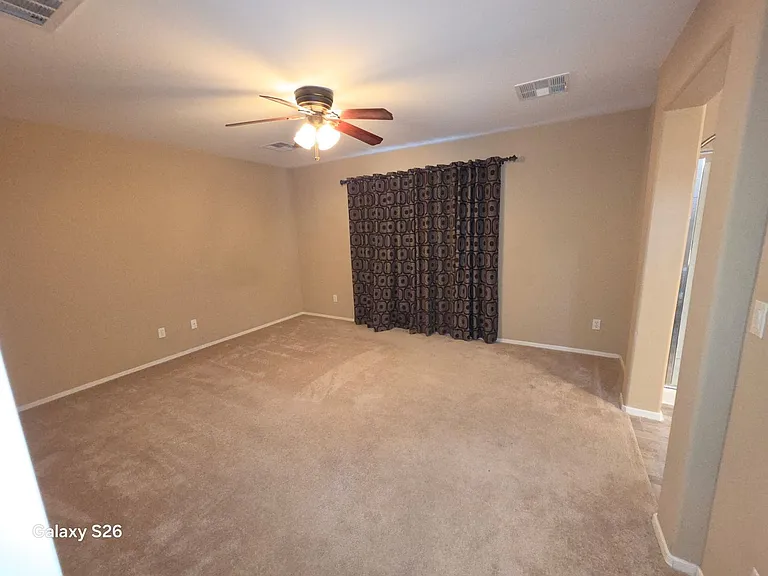 21091 E Munoz St — Photo 20