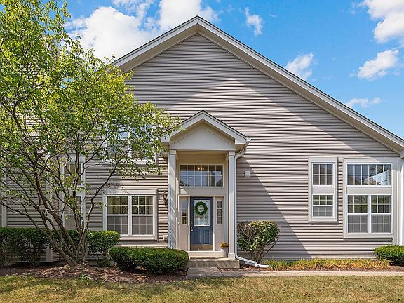 2nd image of 3304 Cool Springs Ct