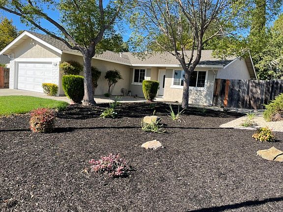 2nd image of 3308 Sunset Ln