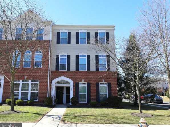 201 Harbour Blvd, Riverton, NJ 08077