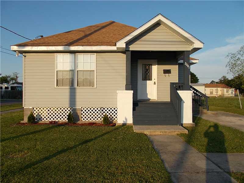 1st image of 2001 Pailet Ave