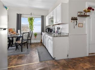 119 Rosewood Ter APT 1, Rochester, NY 14609
