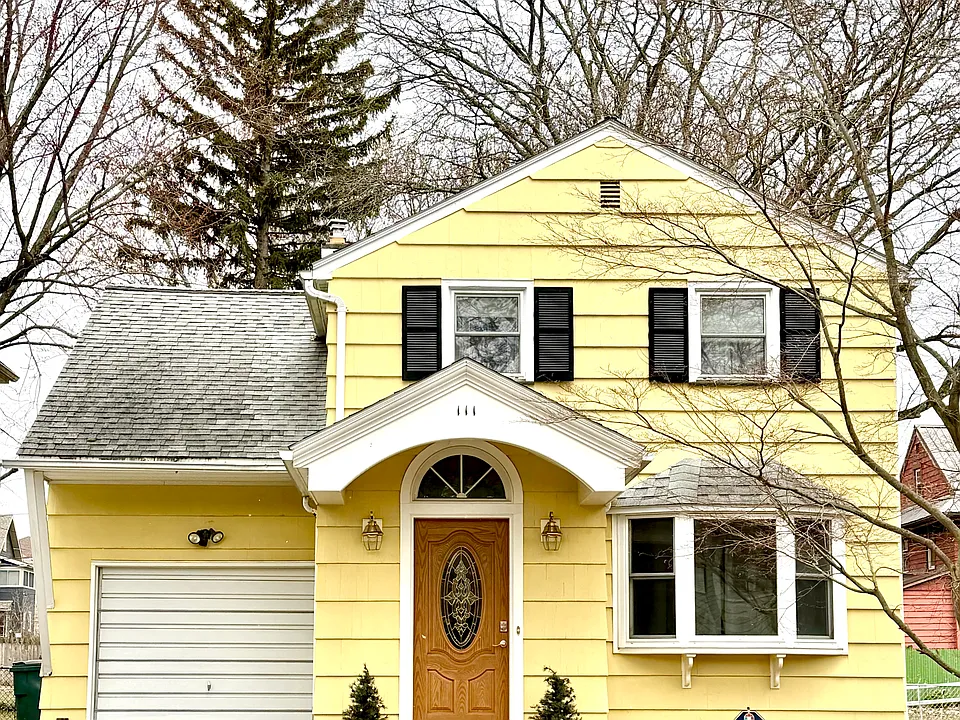 Arbordale Ave