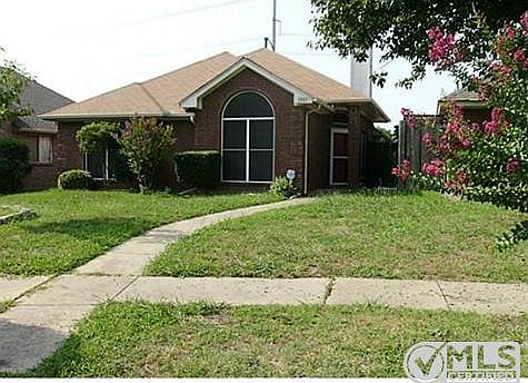 3rd image of 1507 Forest Creek Cir