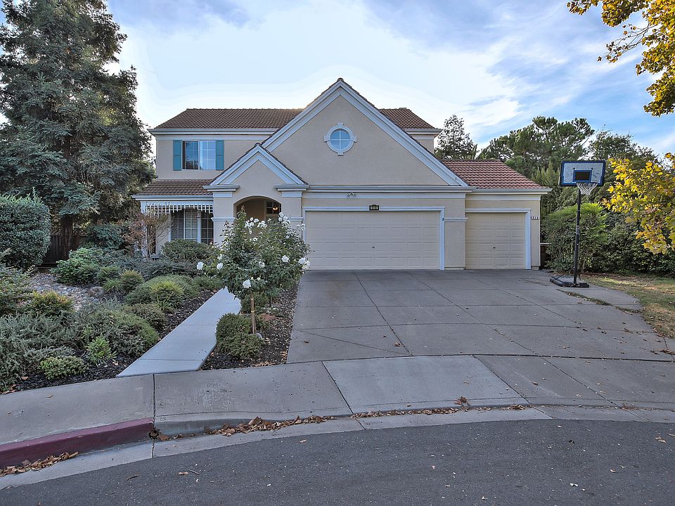 1st image of 516 Spaatz Ct