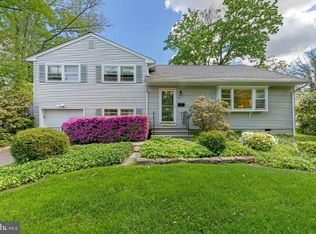 151 Loomis Ct, Princeton, NJ 08540