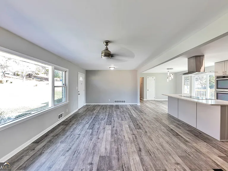 2764 Veltre Pl SW — Photo 9
