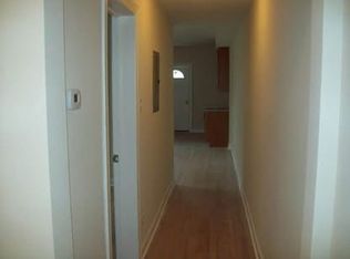 3242 W Wellington Ave APT 3, Chicago, IL 60618