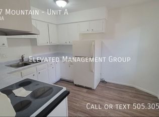12317 Mountain Rd NE UNIT A, Albuquerque, NM 87112